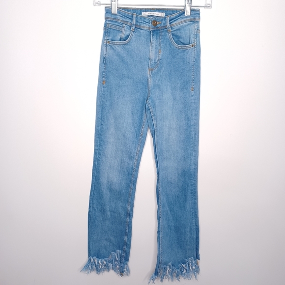 Zara Trafaluc SZ 00 High Rise Raw Fringe Hem Jeans - Picture 1 of 7